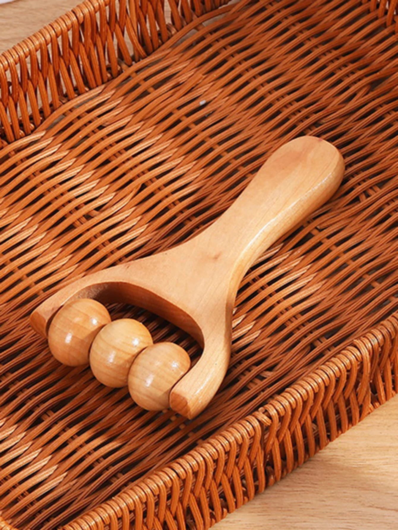 Massageador de rolos de madeira para terapia corporal